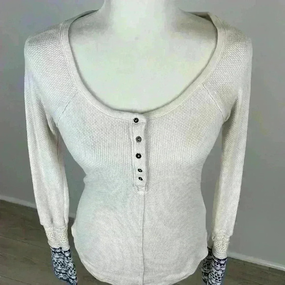Free People White & Blue Button Top Size S - Picture 2 of 12